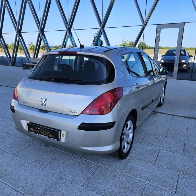 Peugeot 308 1,6 HDi 2008 80 KW 6 BRZINA, fotografija 19