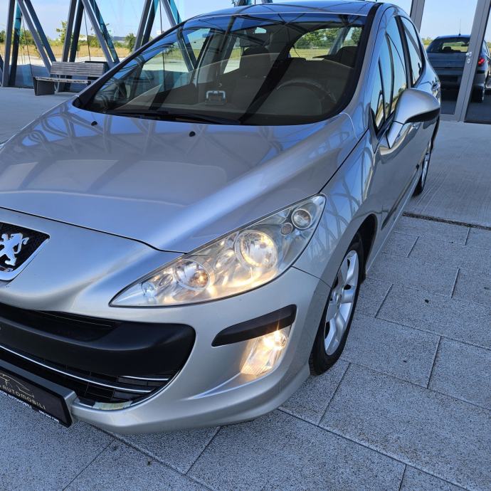 Peugeot 308 1,6 HDi 2008 80 KW 6 BRZINA, pogled izvana - slika 2