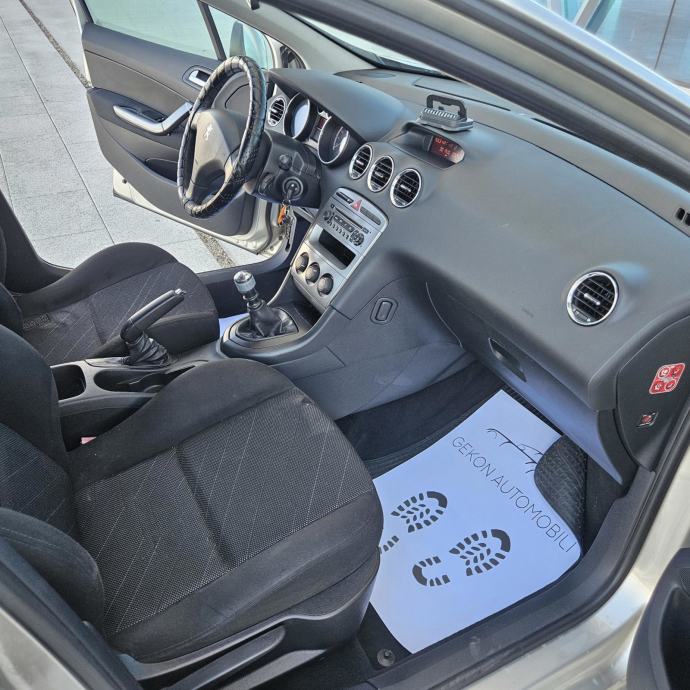 Peugeot 308 1,6 HDi 2008 80 KW 6 BRZINA, pogled izvana - slika 5