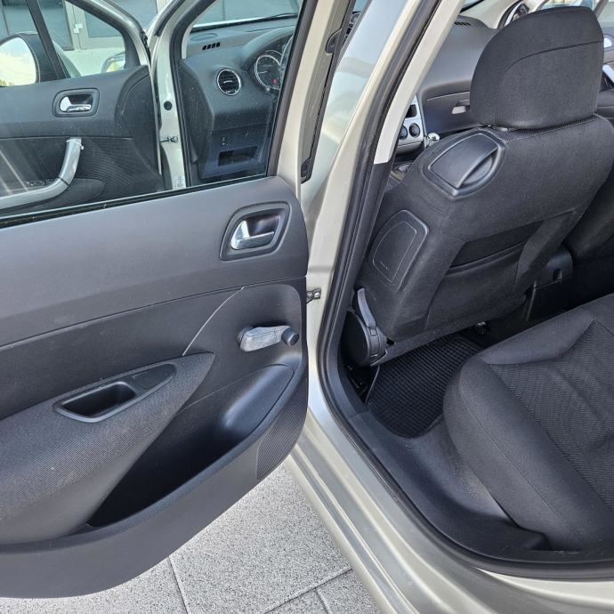 Peugeot 308 1,6 HDi 2008 80 KW 6 BRZINA, fotografija 13