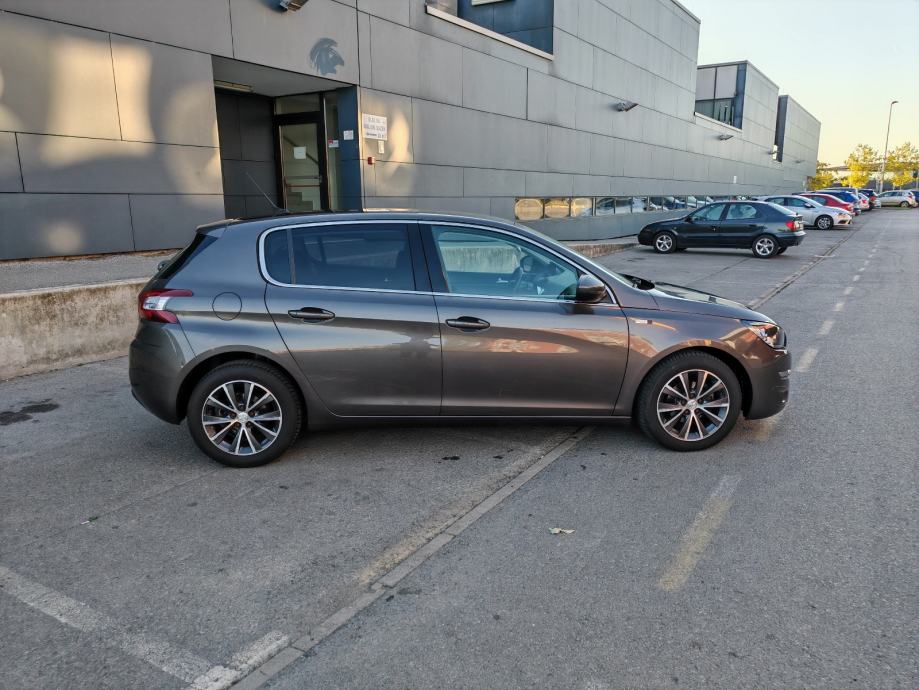 Peugeot 308 1,6 HDi, navigacija, alu felge.., fotografija 5