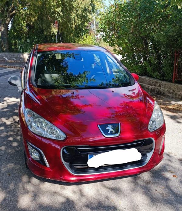 Peugeot 308 1,6 HDi, registriran do 02/2027, fotografija 12