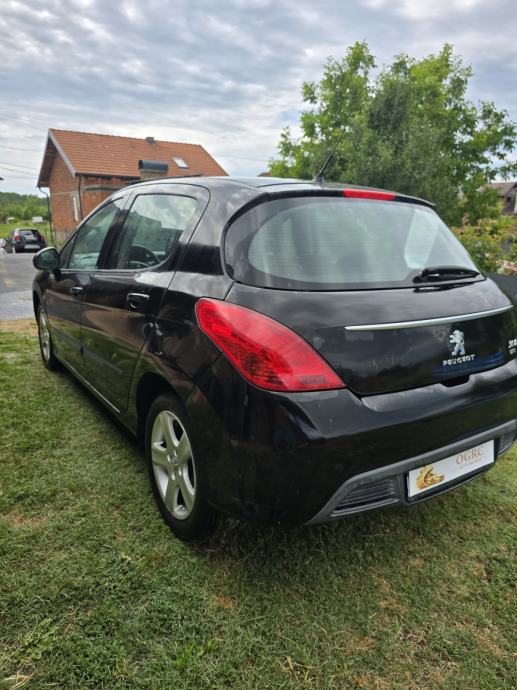 Peugeot 308 1,6 HDi, fotografija 13