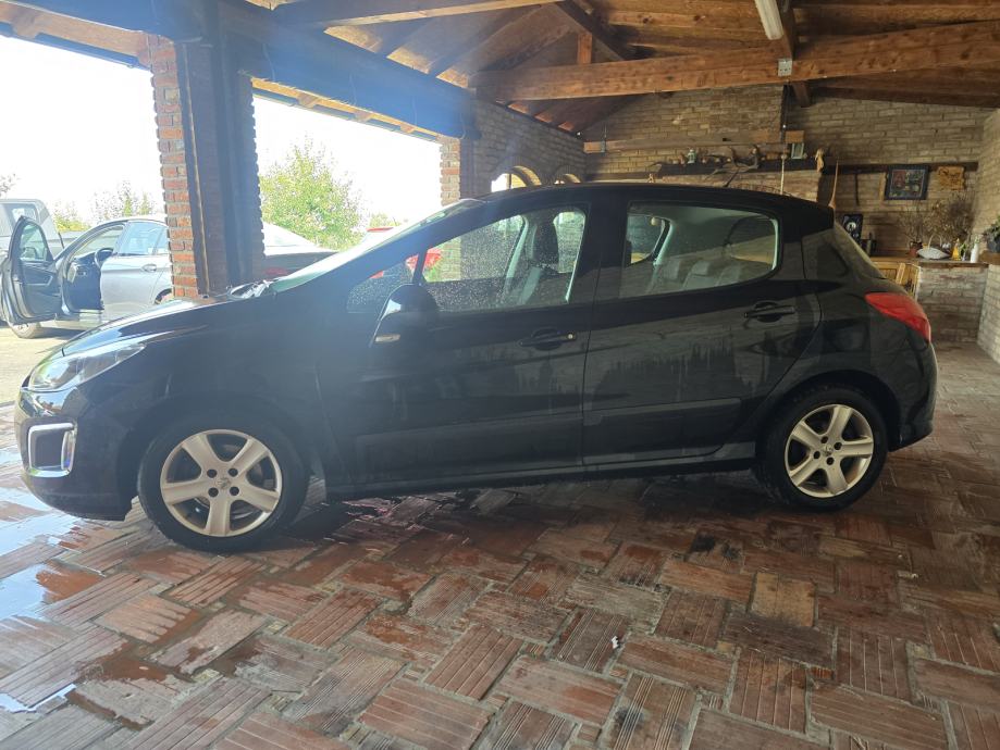 Peugeot 308 1,6 HDi, fotografija 18