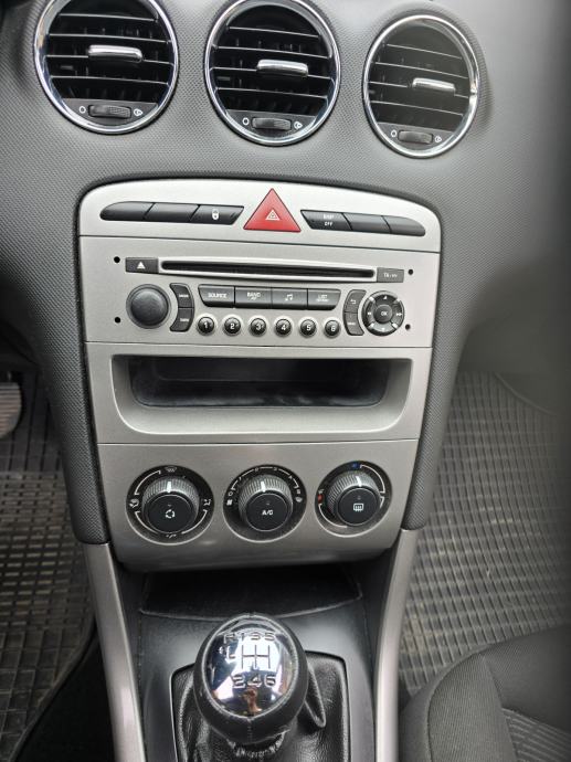 Peugeot 308 1,6 HDi, fotografija 7