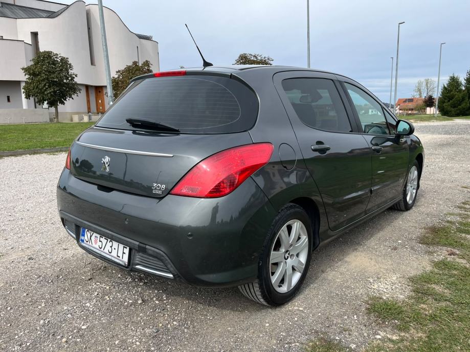 Peugeot 308 1,6 HDi, reg. 06/27, Allure oprema, fotografija 3