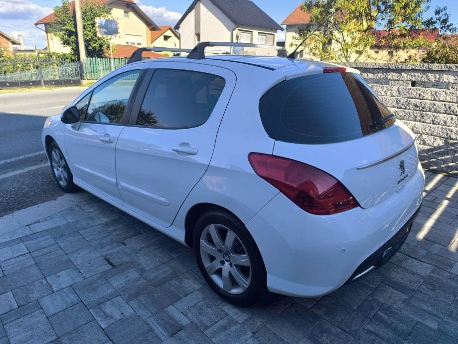 Peugeot 308 1,6 HDi, fotografija 3