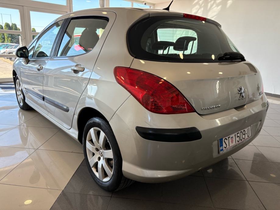 Peugeot 308 1,6 HDi, pogled izvana - slika 4