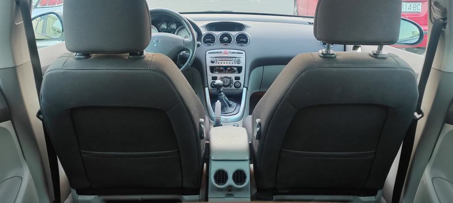 Peugeot 308 1,6 HDi, fotografija 13