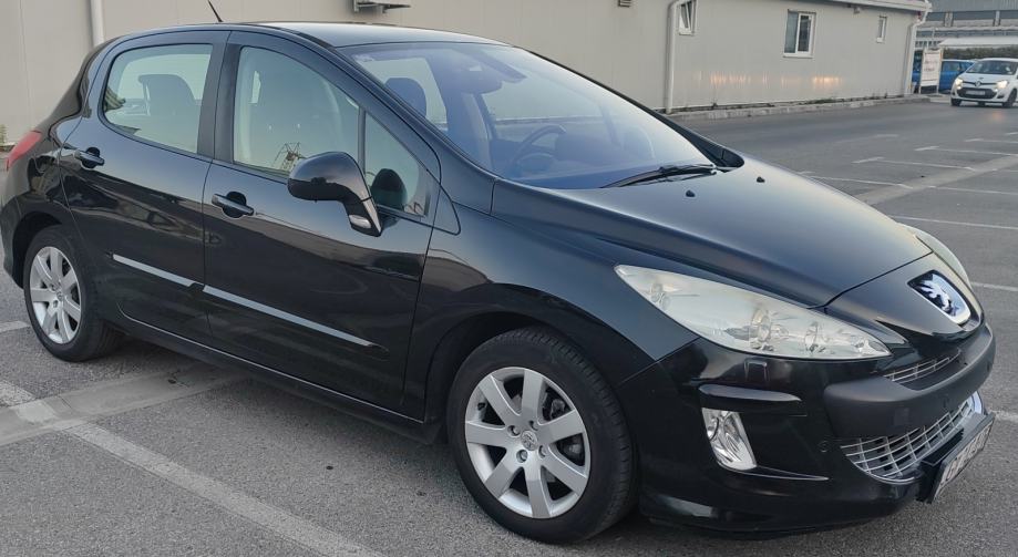 Peugeot 308 1,6 HDi, fotografija 2