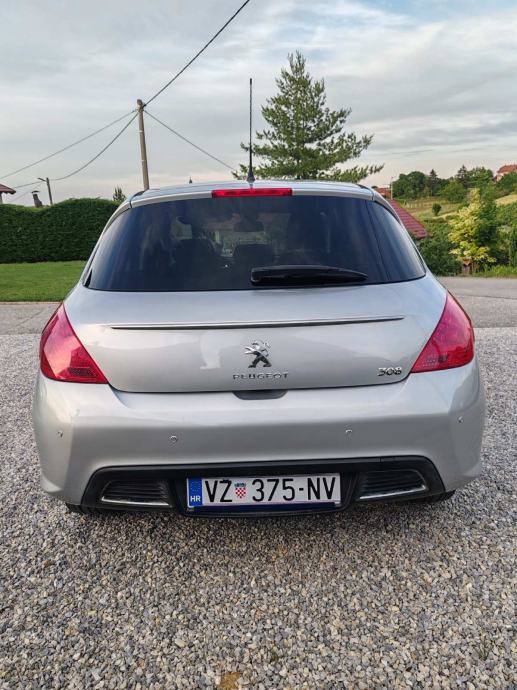 Peugeot 308 1,6 HDi Sportium, fotografija 2