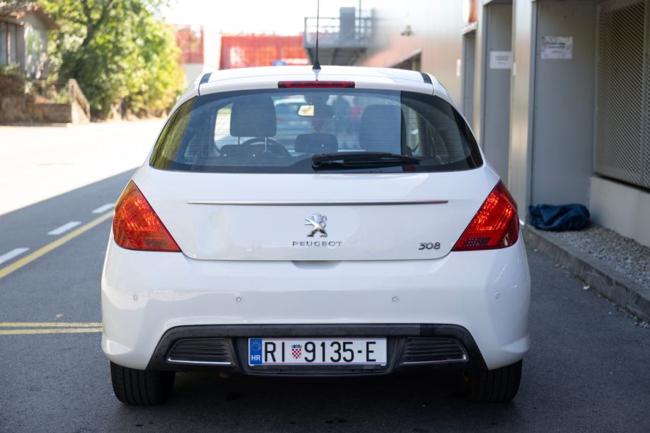 Peugeot 308 1.6 HDi Style (2013.) – 176.000 km, fotografija 6