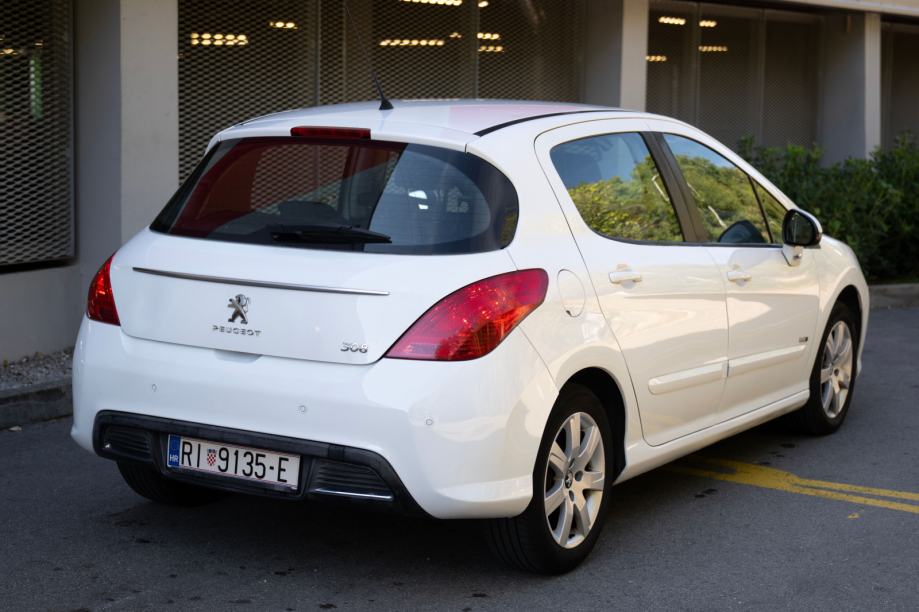 Peugeot 308 1.6 HDi Style (2013.) – 176.000 km, fotografija 7