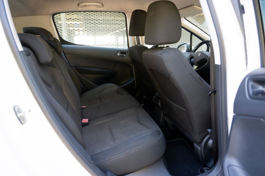 Peugeot 308 1.6 HDi Style (2013.) – 176.000 km, fotografija 17