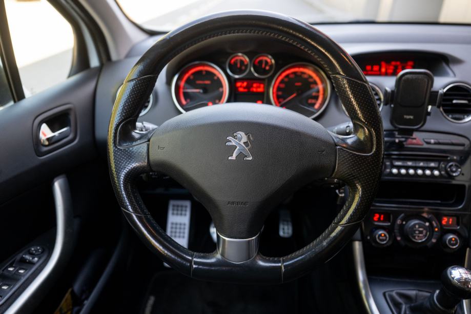 Peugeot 308 1.6 HDi Style (2013.) – 176.000 km, fotografija 12