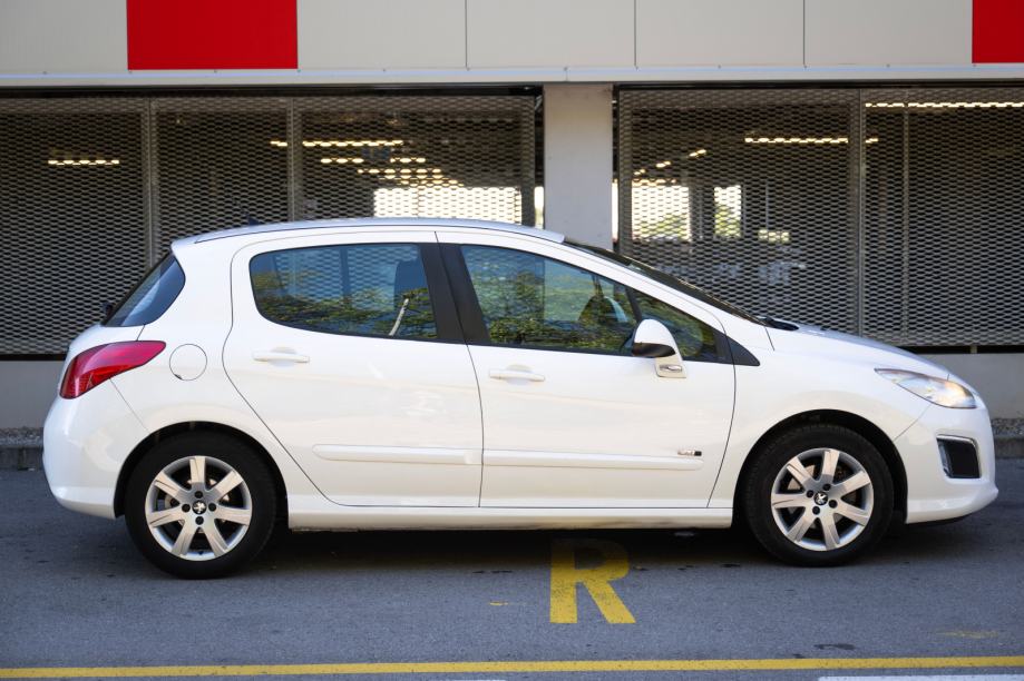 Peugeot 308 1.6 HDi Style (2013.) – 176.000 km, fotografija 2