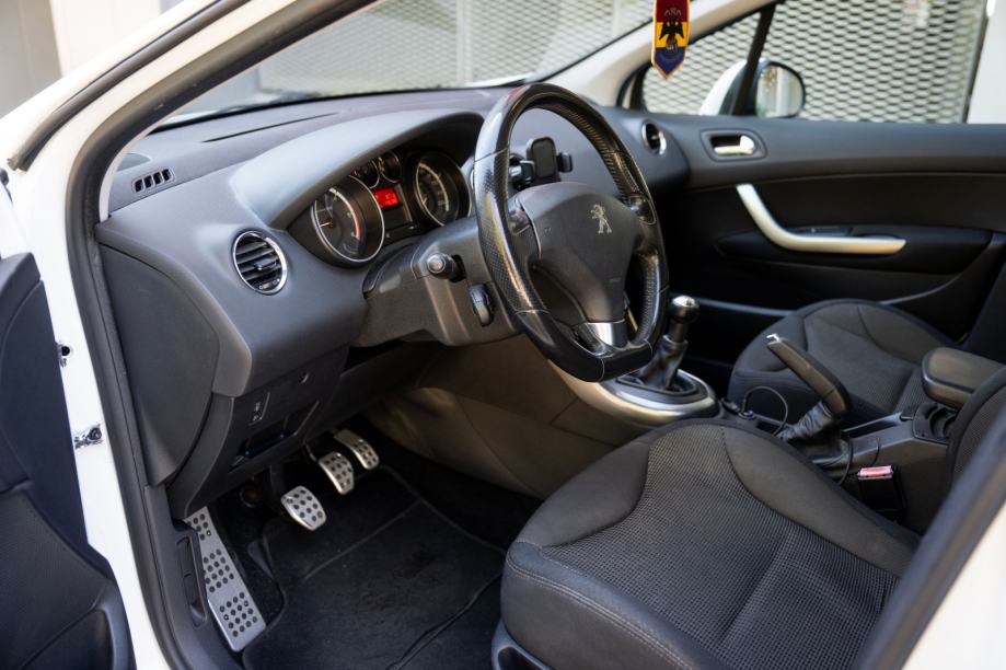 Peugeot 308 1.6 HDi Style (2013.) – 176.000 km, fotografija 10