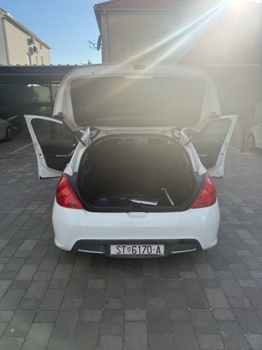 Peugeot 308 1.6 Sportium, fotografija 5