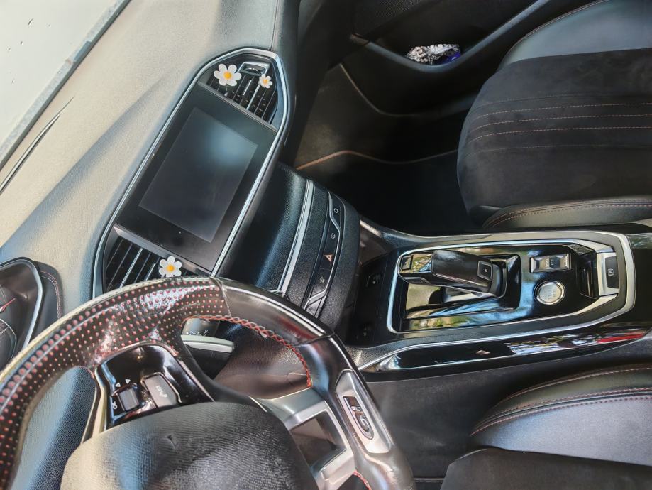 Peugeot 308 2,0 BlueHDi automatik, fotografija 12