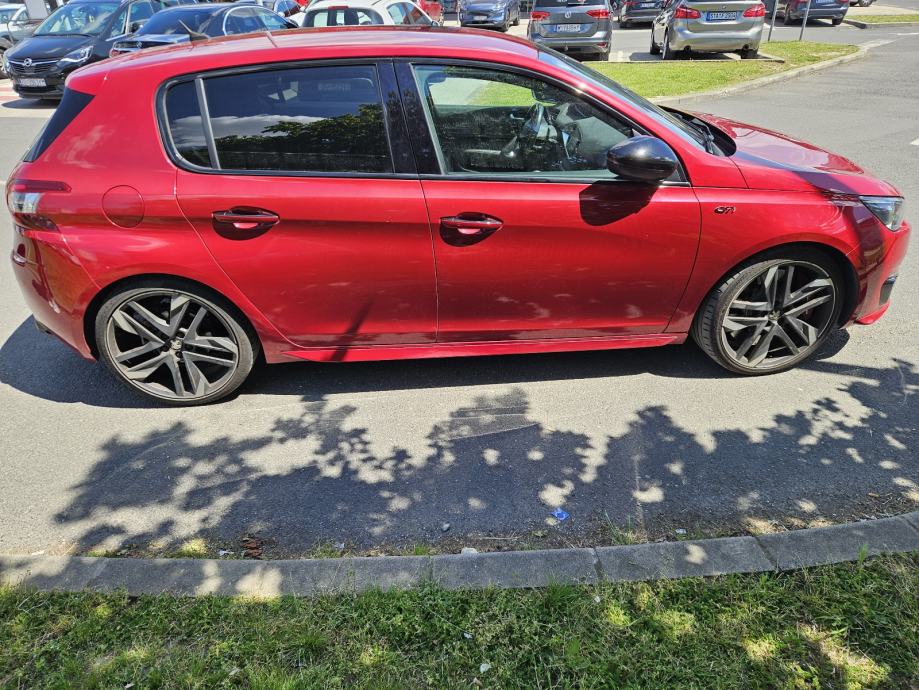 Peugeot 308 272ks,1.6 GTI, fotografija 3