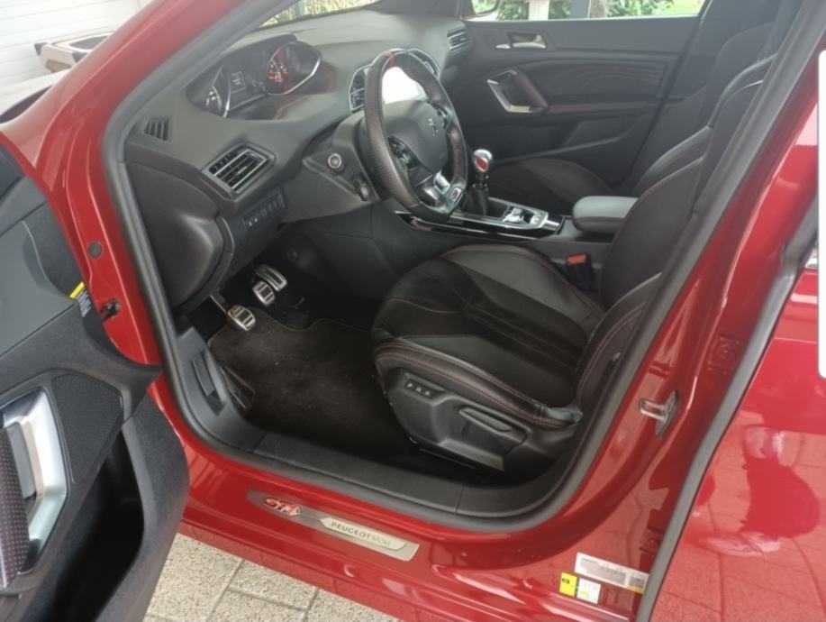 Peugeot 308 272ks,1.6 GTI, fotografija 4