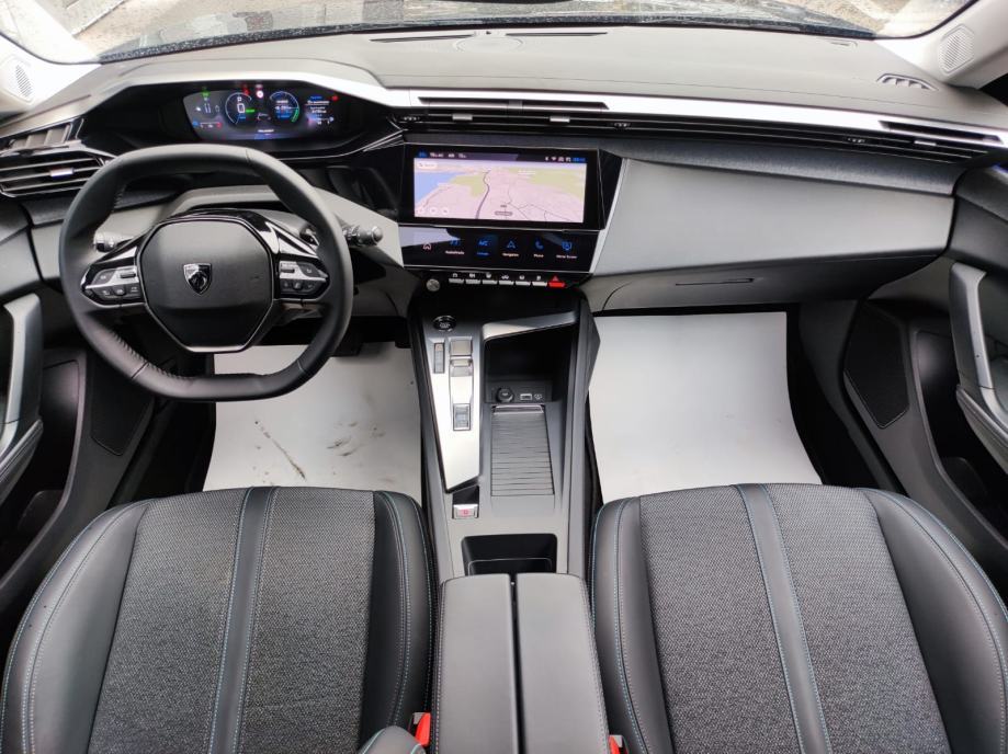 Peugeot 308 Allure Hybrid 2022, fotografija 9