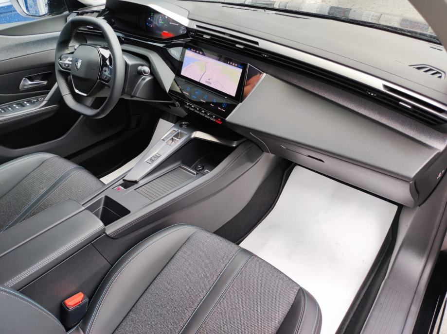 Peugeot 308 Allure Hybrid 2022, fotografija 10