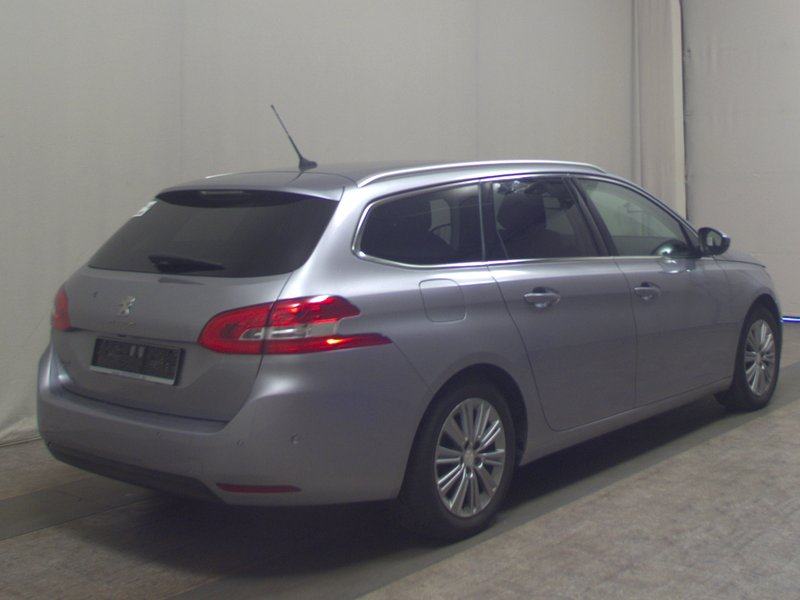 Peugeot 308 BlueHDi 130 Allure • ACC • AHK, fotografija 4