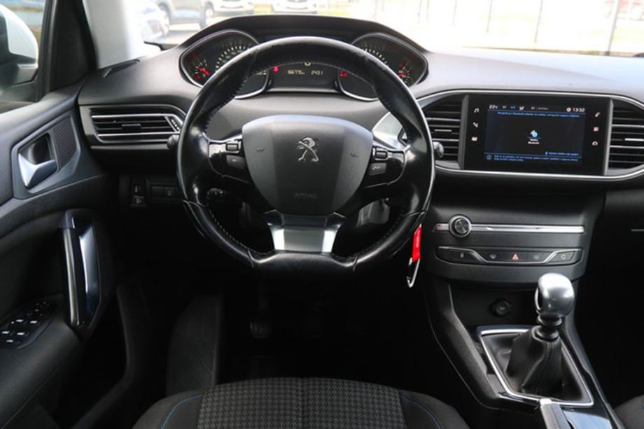 Peugeot 308 BlueHDI Karavan Active Business -FACELIFT-, fotografija 10