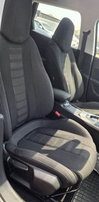 Peugeot 308 SW 1,2 96 KW 2016 reg 08/27 VEL. SERV. KUKA ODLIČNO STANJE, fotografija 16