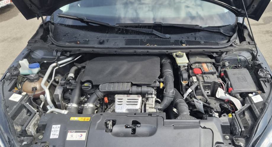 Peugeot 308 SW 1,2 96 KW 2016 reg 08/27 VEL. SERV. KUKA ODLIČNO STANJE, fotografija 19