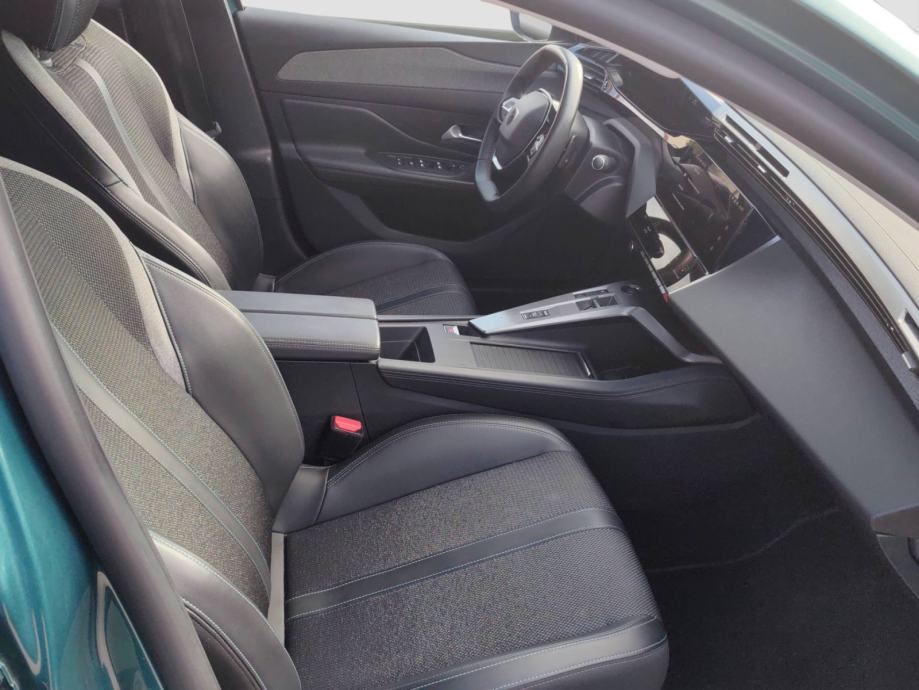 PEUGEOT 308 SW 1.2 PureTech 130 KS ALLURE AUTOMATIK *VOZILO S JAMSTVOM, fotografija 13