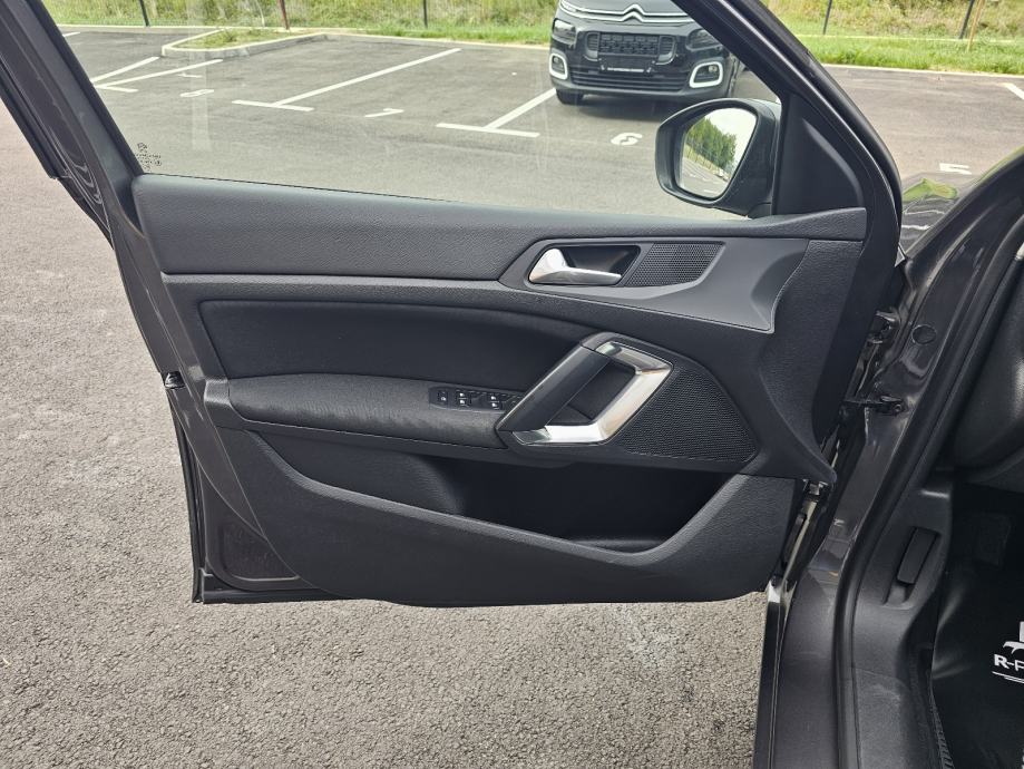 *PEUGEOT*308*SW*1.5*BLUE*HDI*ALLURE*NAVI*LED*ALU*V+M*SERVIS*TOP*ZG*, fotografija 13