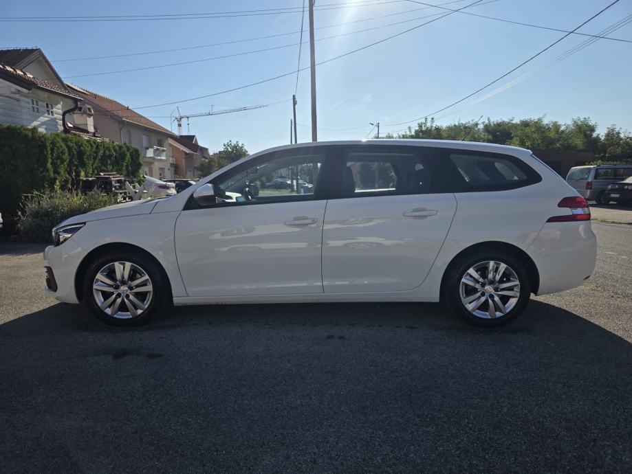 Peugeot 308 SW 1,5 BlueHDi AUTOMATIK / NOVI LANAC, fotografija 8