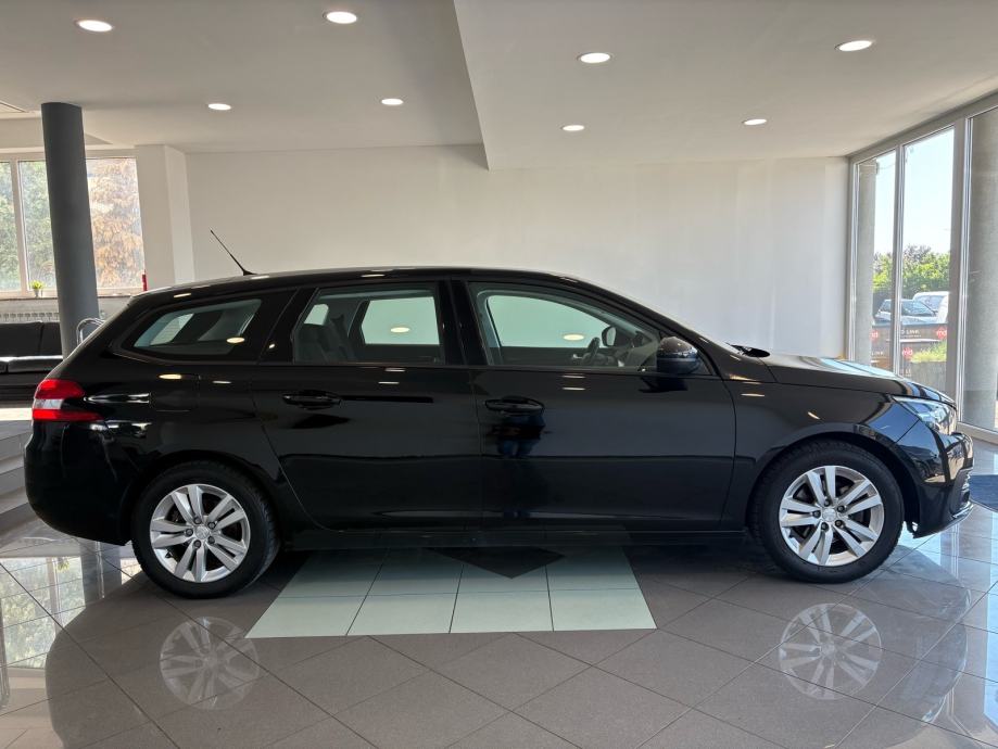 Peugeot 308 SW 1,5 BlueHDi, fotografija 7
