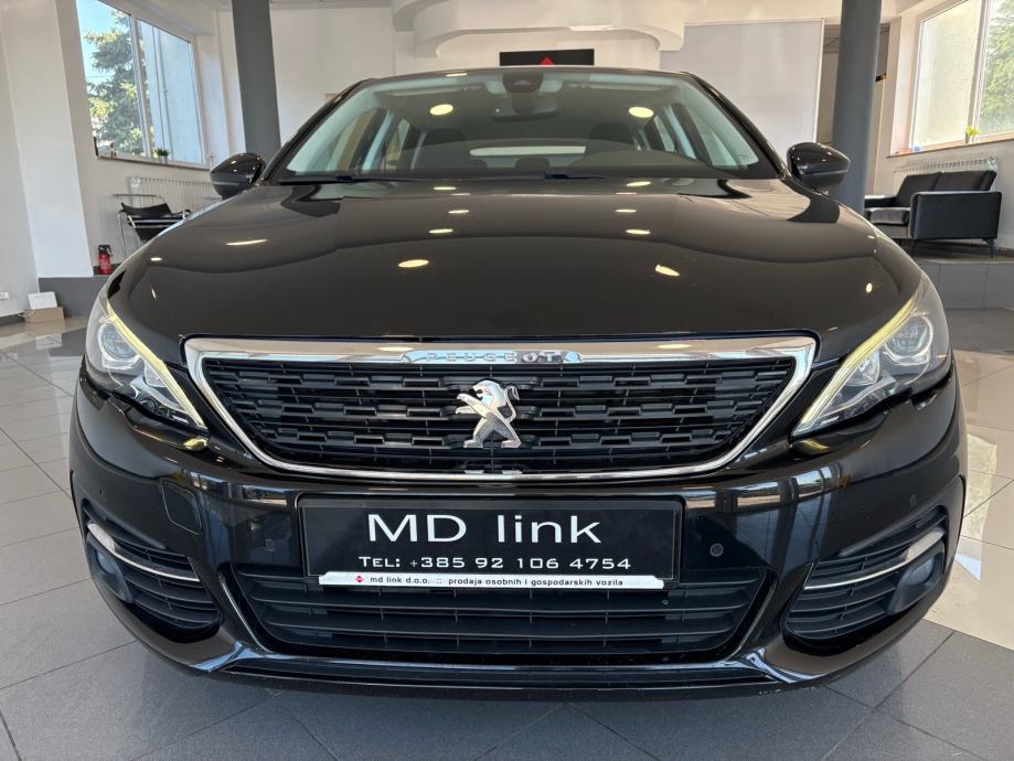 Peugeot 308 SW 1,5 BlueHDi, fotografija 2