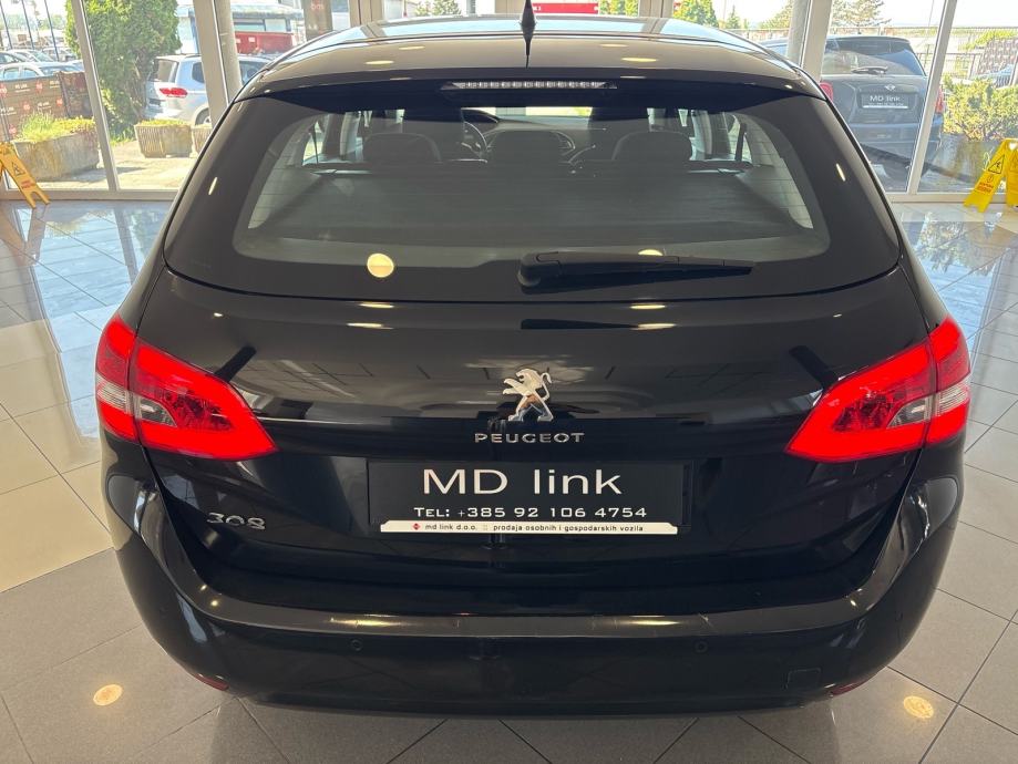 Peugeot 308 SW 1,5 BlueHDi, fotografija 5