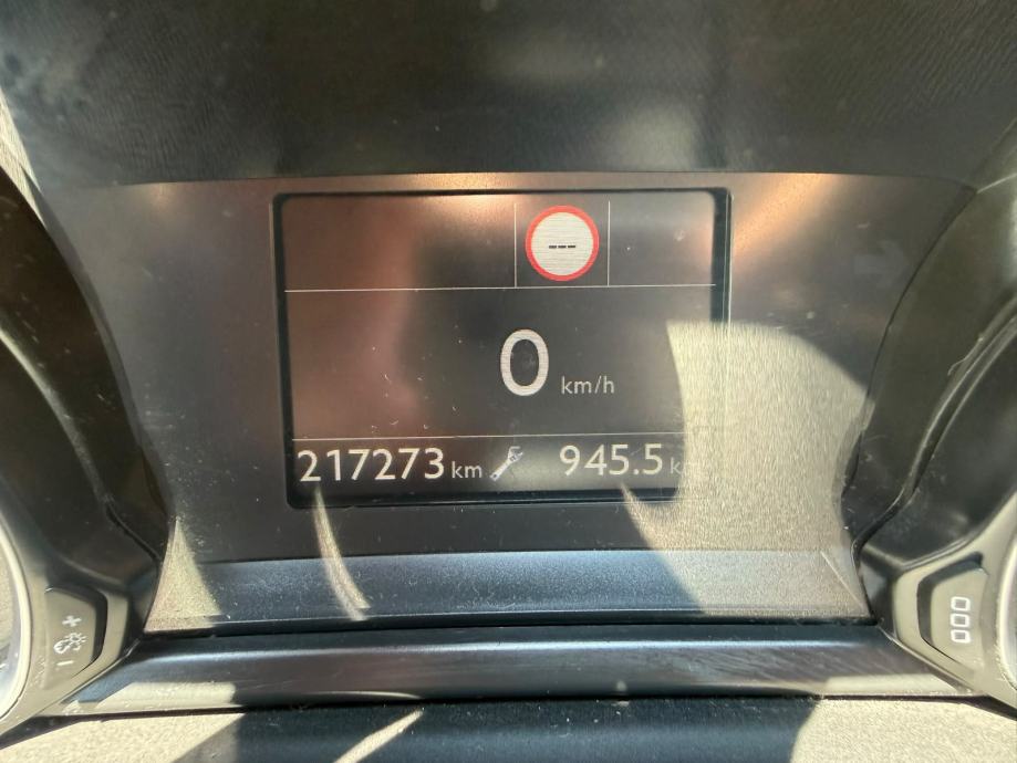 Peugeot 308 SW 1,5 BlueHDi, fotografija 9