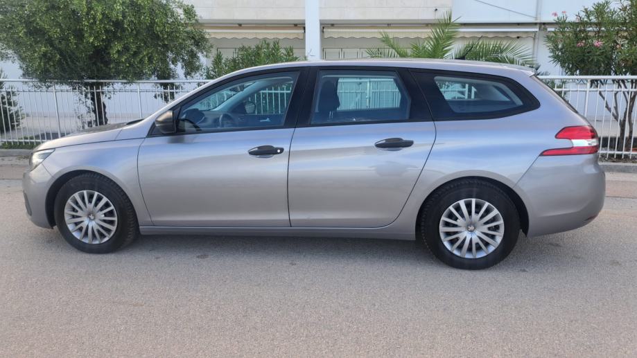 Peugeot 308 SW HDi ⭐️*VELIKI SERVIS*⭐️ 2019G, 144-tkm,*BESPRIJEKORAN*, fotografija 12