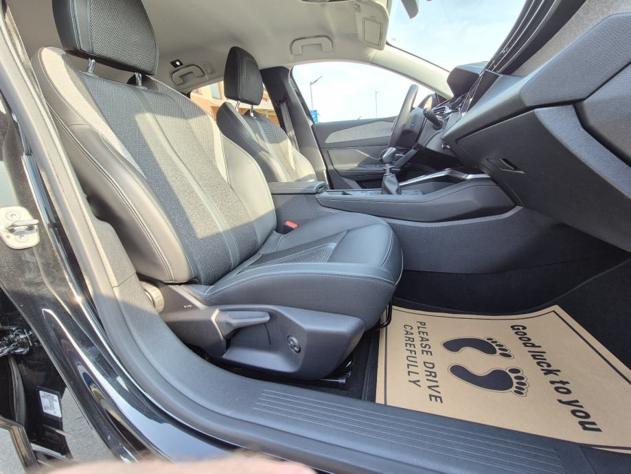 Peugeot 308 SW 1,5 Allure Plus, fotografija 5