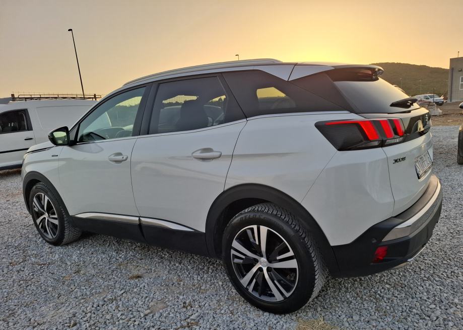Peugeot 3008 1.5hdi gt line automatik, fotografija 6