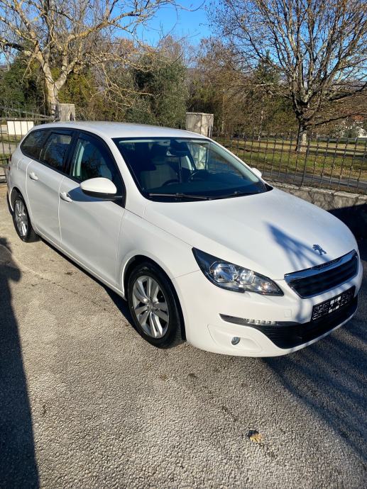 Peugeot 308 SW 1,6 BlueHDi, fotografija 2