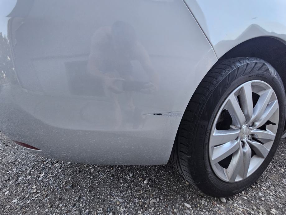 Peugeot 308 SW 1,6 BlueHDi, fotografija 16
