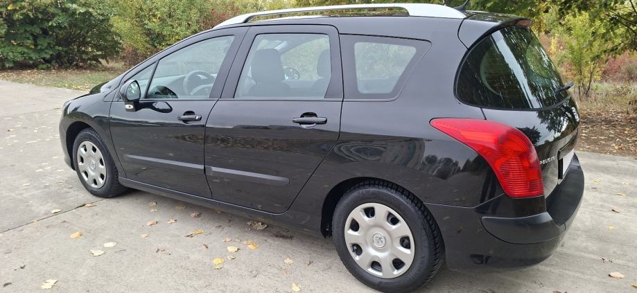 Peugeot 308 SW 1,6 HDi panoramski krov,klima,tempomat..., fotografija 3