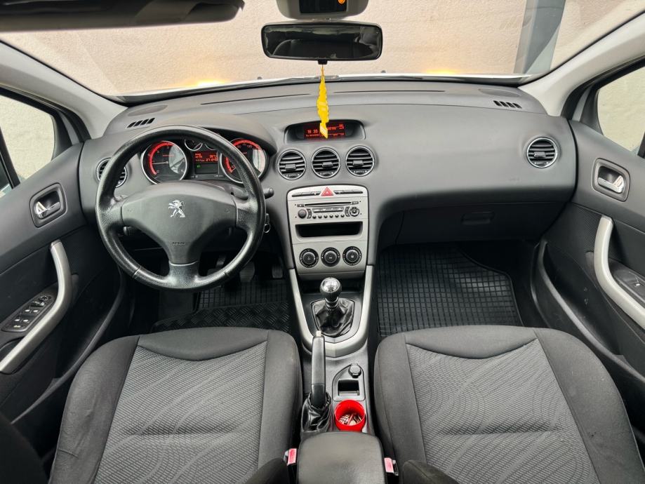 Peugeot 308 SW 1,6 HDi (REG: 12/26, KLIMA, SERVISNA…), fotografija 15