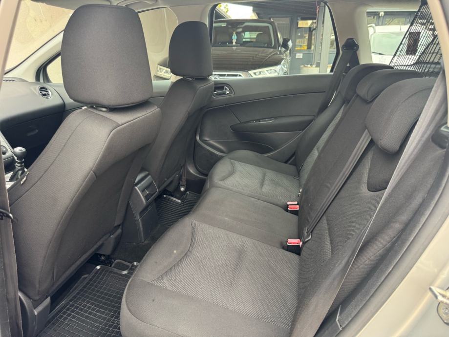 Peugeot 308 SW 1,6 HDi (REG: 12/26, KLIMA, SERVISNA…), fotografija 19