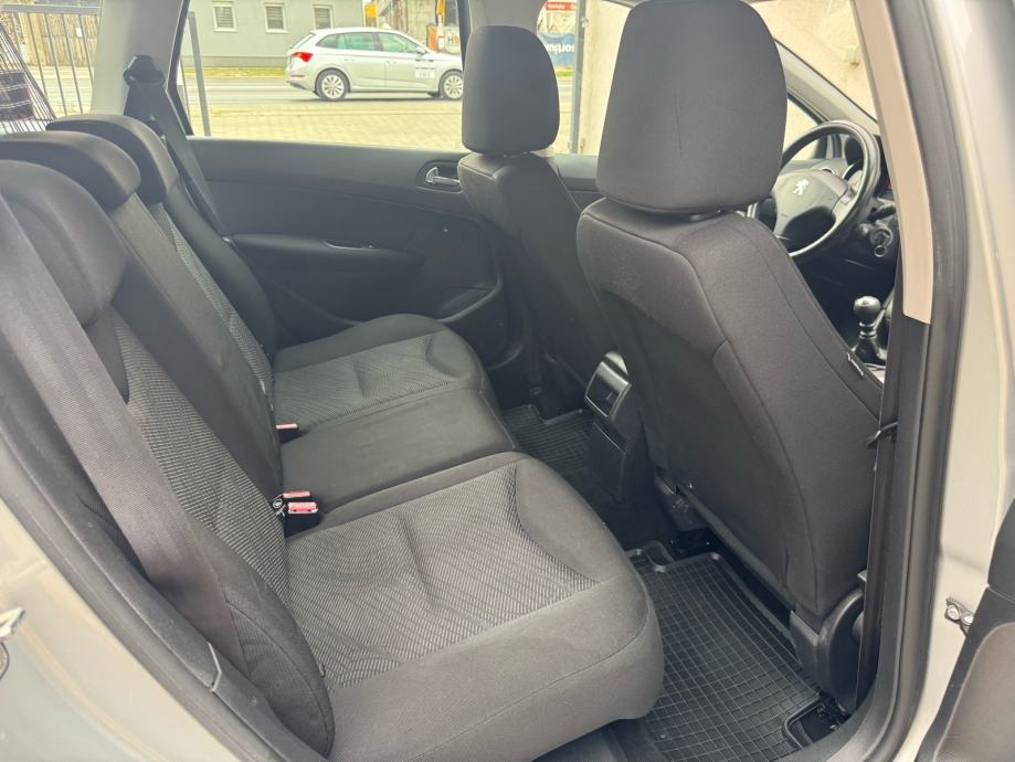Peugeot 308 SW 1,6 HDi (REG: 12/26, KLIMA, SERVISNA…), fotografija 20