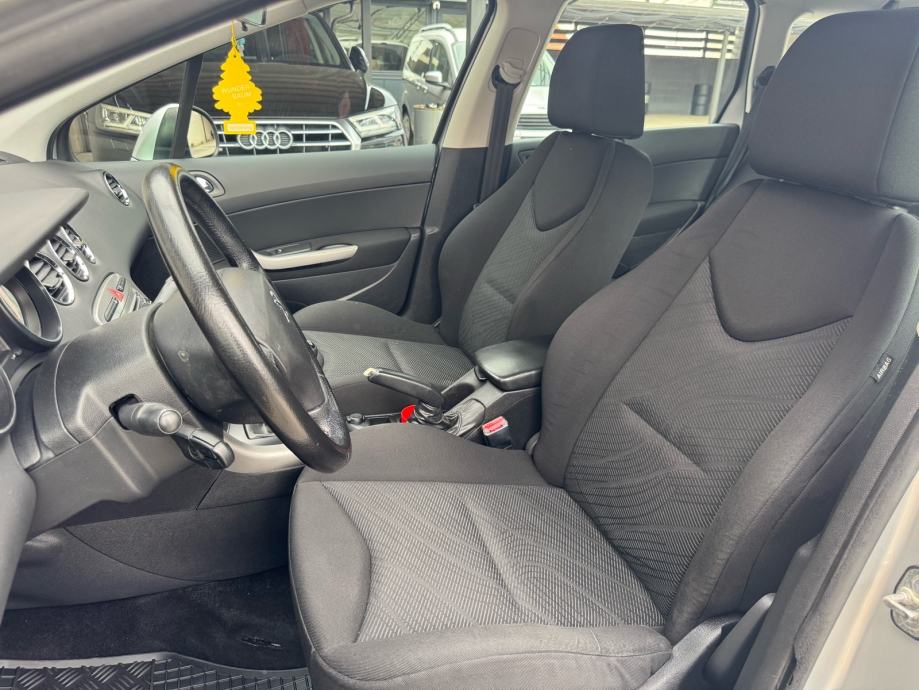 Peugeot 308 SW 1,6 HDi (REG: 12/26, KLIMA, SERVISNA…), fotografija 12