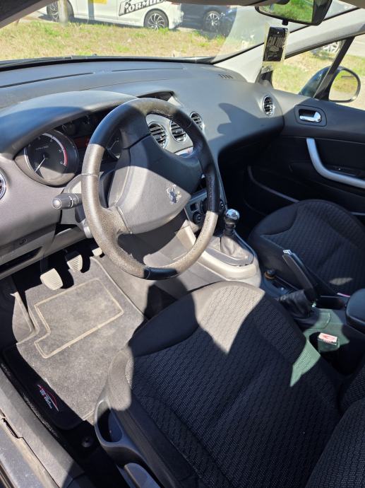 Peugeot 308 SW 1,6 HDi, fotografija 9