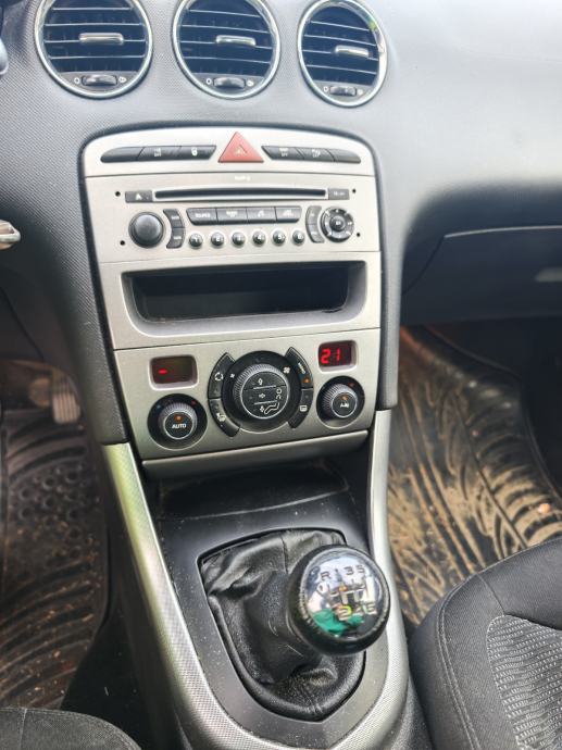 Peugeot 308 SW 1,6 HDi, fotografija 11